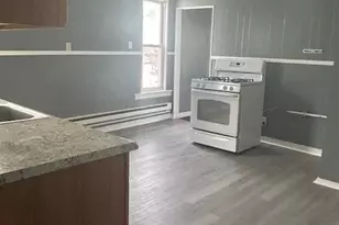 20 Lounsbury Ave, Waterbury, CT 06706 - Photo 3