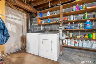 30 Parklawn Dr, Waterbury, CT 06708 - Photo 19