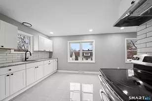 99 Essex Ave, Waterbury, CT 06704 - Photo 17