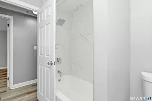 140 Cottage Grove Rd, Bloomfield, CT 06002 - Photo 17