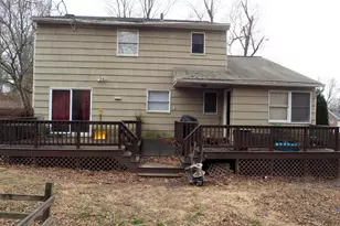 341 Lounsbury St, Waterbury, CT 06706 - Photo 5