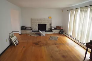 341 Lounsbury St, Waterbury, CT 06706 - Photo 7