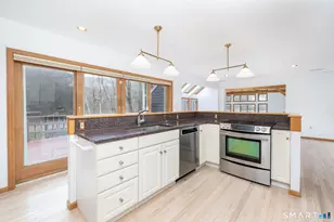 15 Studio Hill Cir, Kent, CT 06757 - Photo 11