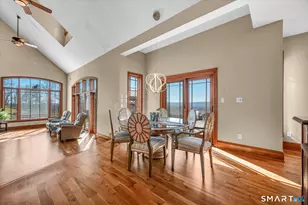 72 Village Gate Dr, Southington, CT 06489 - Photo 11