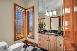 72 Village Gate Dr, Southington, CT 06489 - Photo 15