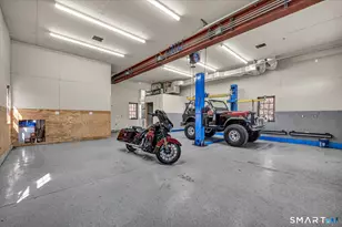 72 Village Gate Dr, Southington, CT 06489 - Photo 33