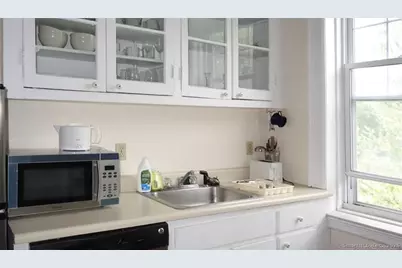 548 Orange Street #304, New Haven, CT 06511 - Photo 7