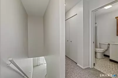 392 Elm Street #F3, West Haven, CT 06516 - Photo 17