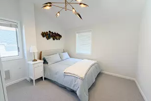 18 Field Ct, Milford, CT 06460 - Photo 19