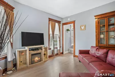 36 Maltby Place, New Haven, CT 06511 - Photo 5