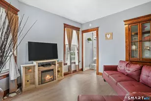 36 Maltby Pl, New Haven, CT 06511 - Photo 5