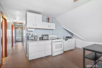 36 Maltby Place, New Haven, CT 06511 - Photo 13