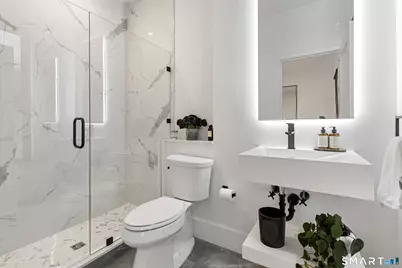 8 Holly Lane, Newtown, CT 06482 - Photo 13