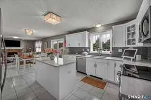 14 Reservoir Dr, Wallingford, CT 06492 - Photo 11