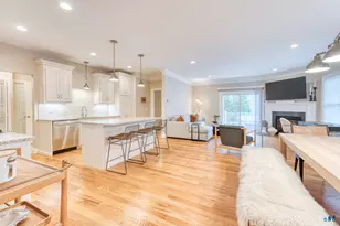 39 Harvest Ct, Newington, CT 06111 - Photo 9