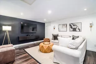 13 Old Castle Dr, Newtown, CT 06470 - Photo 29