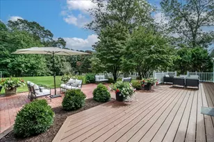 13 Old Castle Dr, Newtown, CT 06470 - Photo 39