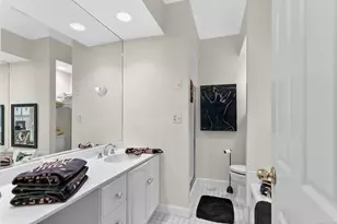 80 Bywater Ln, Bridgeport, CT 06605 - Photo 27