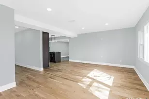 233 Glenbrook Rd, Stamford, CT 06906 - Photo 3