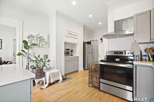 24 Hoyt St, Stamford, CT 06905 - Photo 27