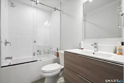 24 Hoyt Street, Stamford, CT 06905 - Photo 21