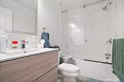 24 Hoyt Street, Stamford, CT 06905 - Photo 19