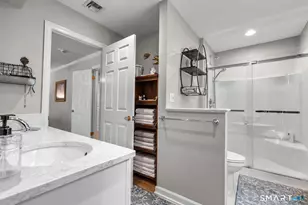 19 Hawley Rd, Shelton, CT 06484 - Photo 25