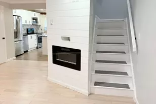 8 Avon Ln, Stamford, CT 06907 - Photo 7