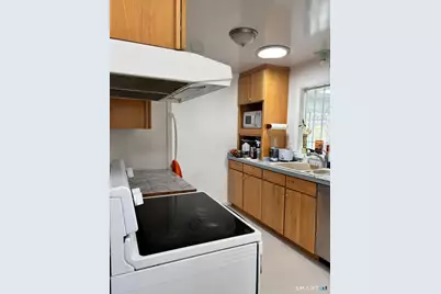 394 Clintonville Road, North Haven, CT 06473 - Photo 15