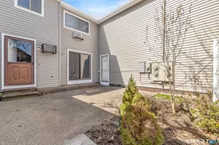 20 Trolley Cir, Milford, CT 06460 - Photo 17