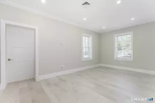 1990 Bronson Rd, Fairfield, CT 06824 - Photo 9