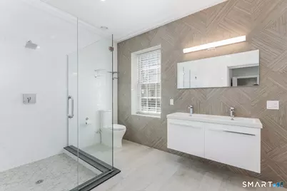 1990 Bronson Road #4, Fairfield, CT 06824 - Photo 11