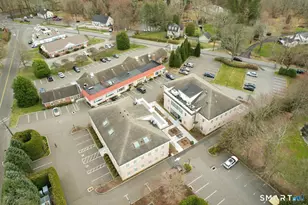 1990 Bronson Rd, Fairfield, CT 06824 - Photo 17