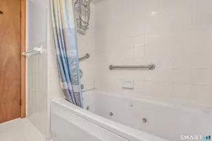 466 High Hill Rd, Meriden, CT 06450 - Photo 25