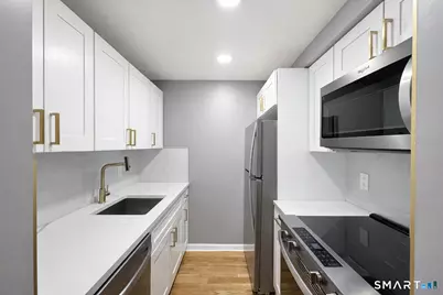 23 Charter Oak Place #1, Hartford, CT 06106 - Photo 7