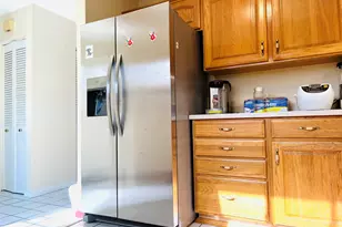 123 Sheraton Ln, Norwich, CT 06360 - Photo 5