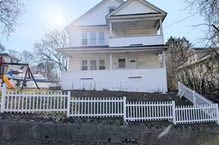 905 Cooke St, Waterbury, CT 06704 - Photo 1