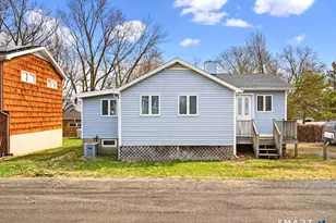 4 Springdale Ct, Norwalk, CT 06850 - Photo 1