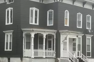 7 McKinley Ave, Norwich, CT 06360 - Photo 3