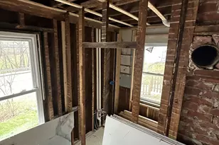 104 Norwich Ave, Norwich, CT 06360 - Photo 21