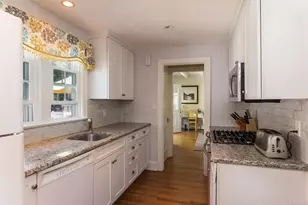 52 Overshores Dr E, Madison, CT 06443 - Photo 11