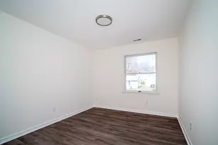 81 Old Stratfield Rd, Fairfield, CT 06825 - Photo 23