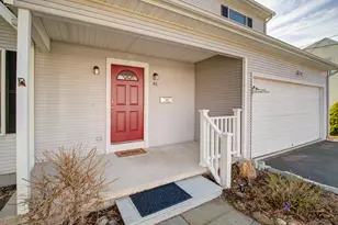 81 Old Stratfield Rd, Fairfield, CT 06825 - Photo 39