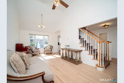 81 Old Stratfield Road, Fairfield, CT 06825 - Photo 9