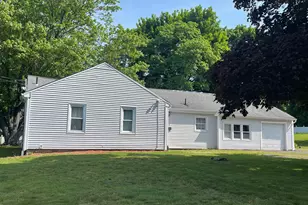 521 Mill St, Southington, CT 06489 - Photo 1