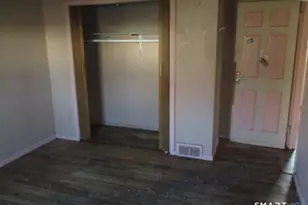 71 Broad St, Meriden, CT 06450 - Photo 7