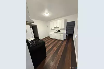 127 Eagle Street, Bridgeport, CT 06607 - Photo 7