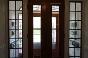 75 S Main St, Branford, CT 06405 - Photo 5