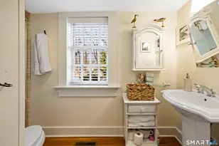 25 Stonegate Cir, Cheshire, CT 06410 - Photo 23