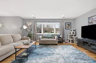 91 Russo Dr, Guilford, CT 06437 - Photo 9